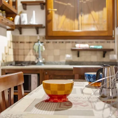 Valtournenche, Monolocale In Centro Апартаменты Вальтурнанш