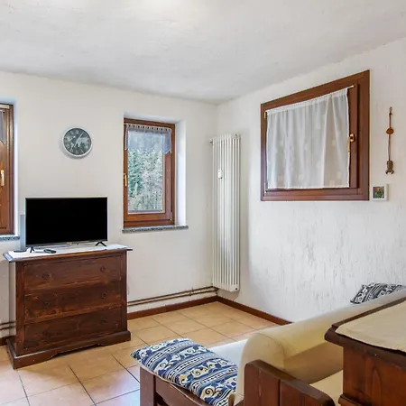Valtournenche, Monolocale In Centro Apartment